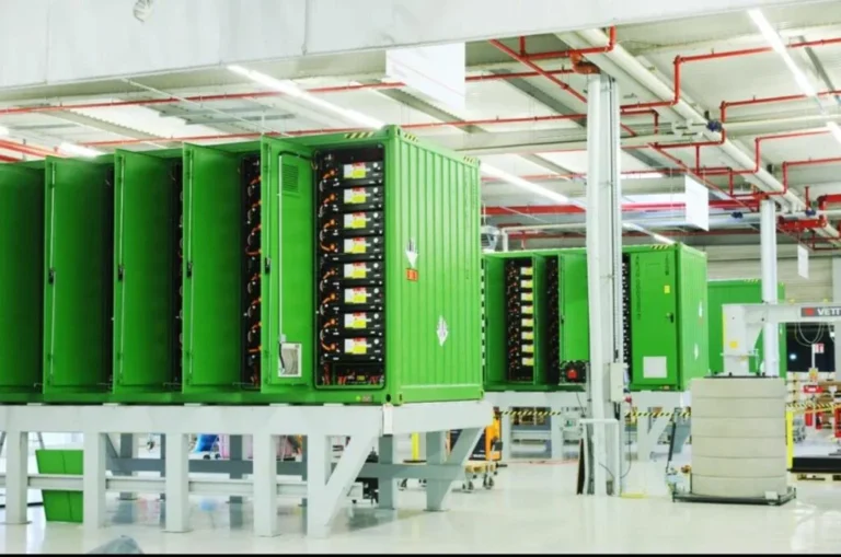 BESS: Ο «Εγκέφαλος» της Ενεργειακής Στρατηγικής – Από το Μικροδίκτυο στην Εθνική Υποδομή